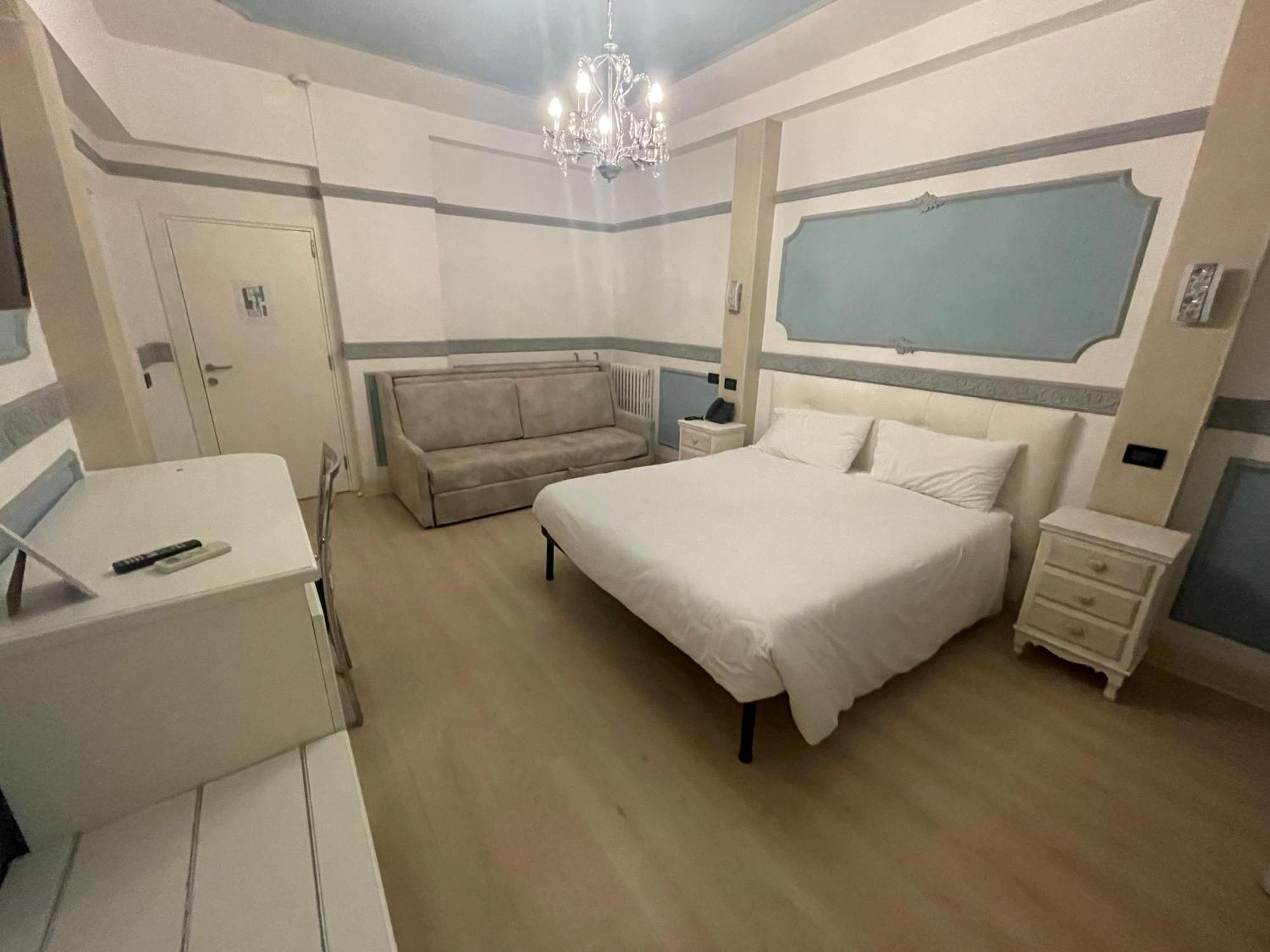 Hotel Central Giacomini Salò Kültér fotó